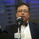 Gustavo Petro en RCN Radio