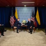 En el marco de la VIII Cumbre de las Américas, que se llevó a cabo en Perú, el Presidente de Colombia tuvo un encuentro bilateral con el Vicepresidente de EEUU, Mike Pence.