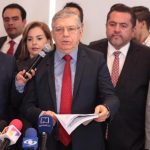 El jefe del Partido Liberal, César Gaviria, en el acto de apoyo a Duque.