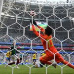 Brasil le gano a Mexico 2-0E