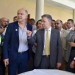 El Presidente Juan Manuel Santos y el Ministro de Justicia, Enrique Gil, llegan al Seminario Cristo Sacerdote, en donde se construirá la Colonia Agrícola Yarumal, la cual tendrá un cupo de 1.400 presos para ser resocializados en condiciones dignas.