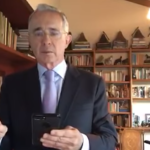 ALVARO URIBE HABLA SOBRE LLAMADO DE LA CORTE 2018-07-25 21.14.14 (1)