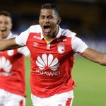 Celebración de Carlos Henao tras el segundo gol.