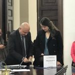 Paloma Valencia, vocera del Centro Democrático y el senador Carlos Antonio Lozada, de las Farc,