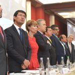 El Presidente encabezó el Décimo Congreso de la Confederación General del Trabajo (CGT), al lado del Presidente de esa central, Julio Roberto Gómez.
Foto: Mónica González - Presidencia