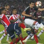 Junior 1-1 Paranaense