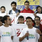 Estudiantes del programa Pilos Paga