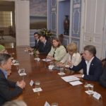 Presidente santos y Ted Sarandos, Director de Contenidos de Netflix
