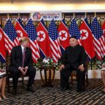 Los presidentes de Estados Unidos, Donald Trump y de Corea del Norte, Kim Jong-un sostuvieron un encuentro privado durante 20 minutos.Foto: AFP